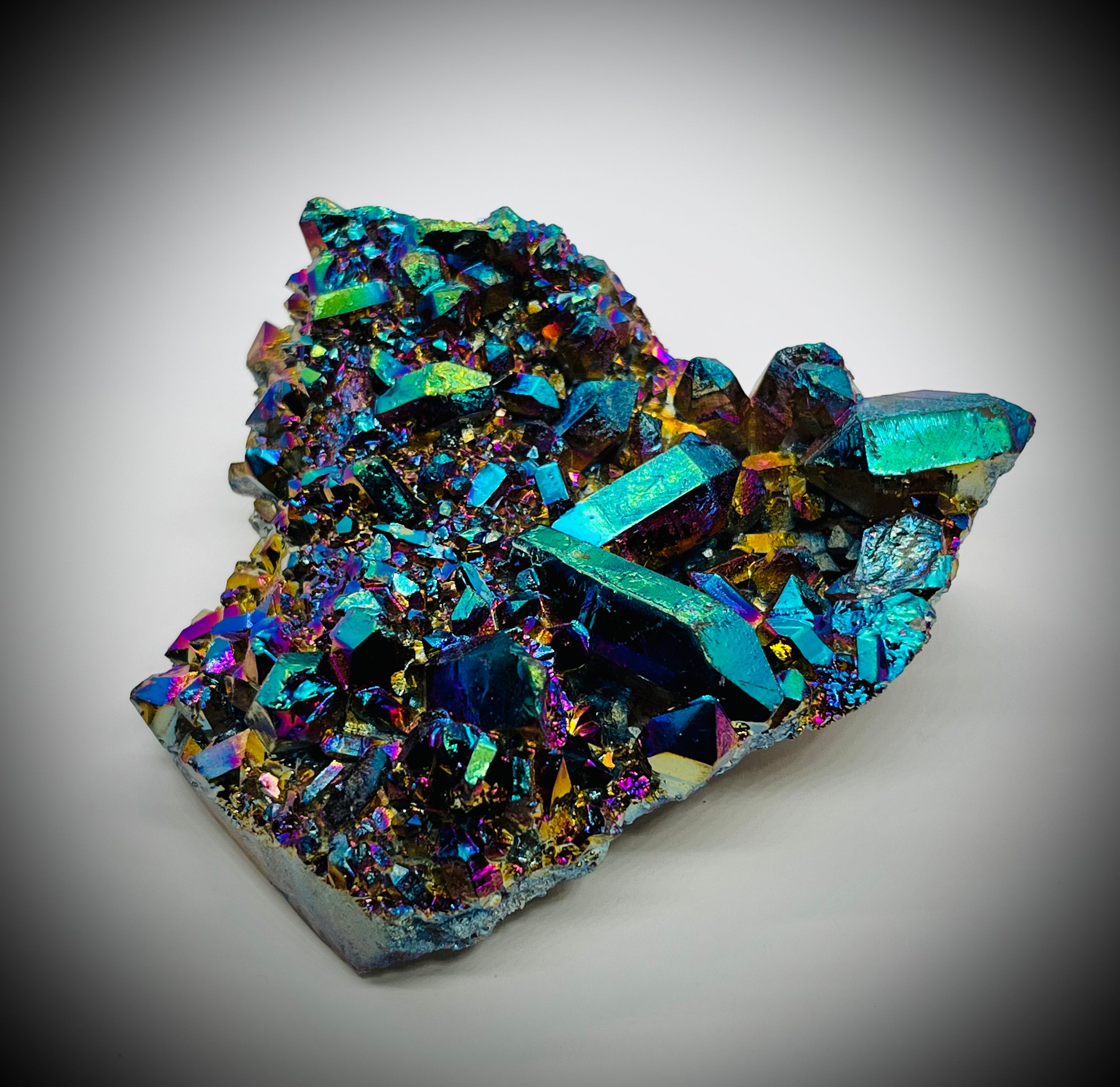 Aura Quartz Titanium Cluster