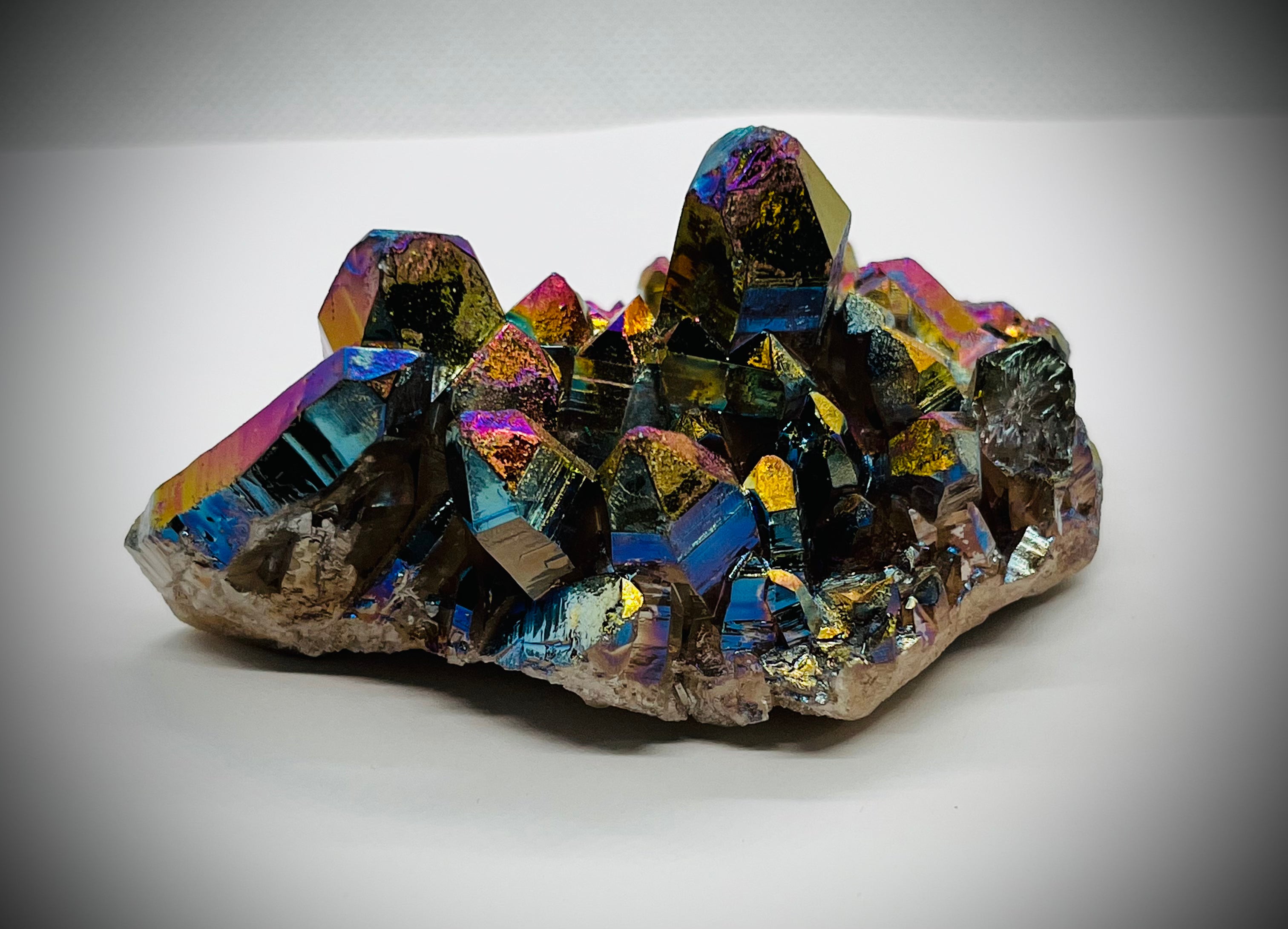 Aura Quartz Titanium Cluster